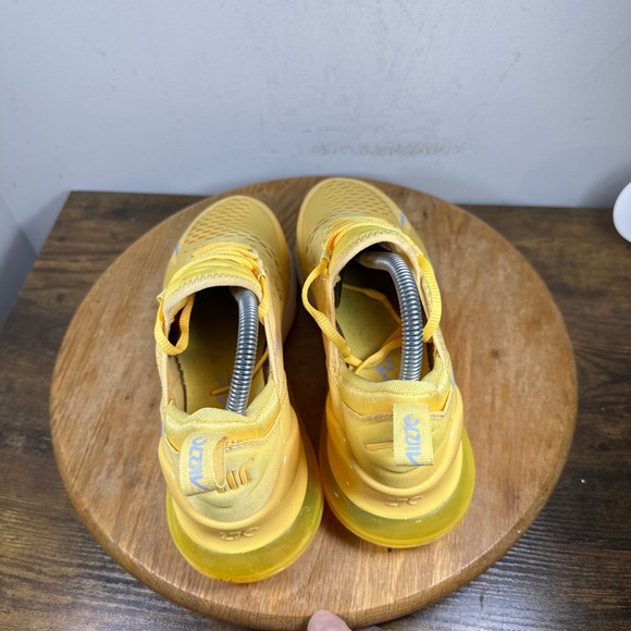 Nike Air Max 270 Women Yellow Running Lifestyle Shoes Size 9 AH6789 701 - Picture 4 of 8